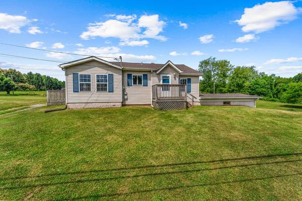 4521 State Route 18, New Castle, PA 16102