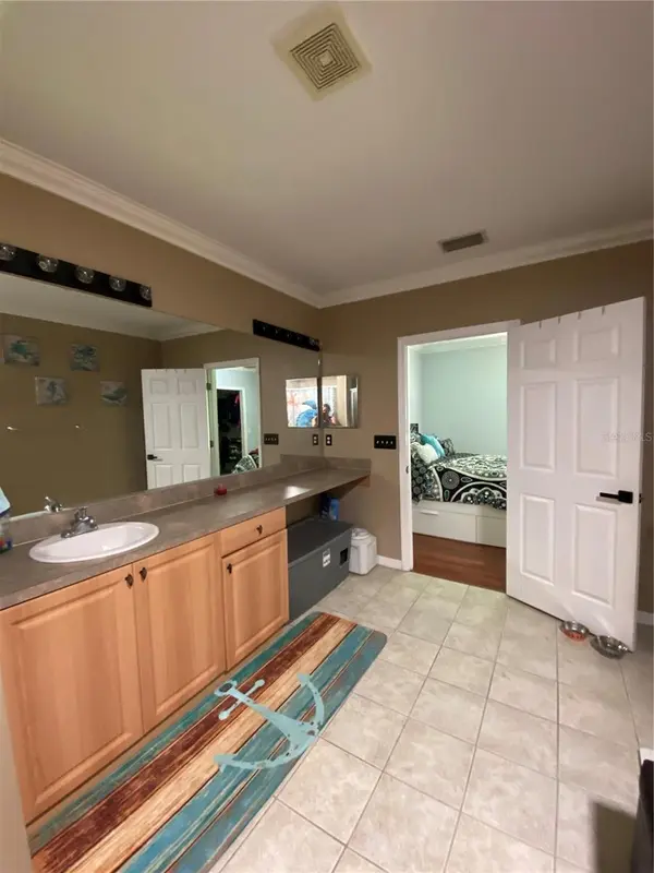 2537 28th Ave E, Palmetto, FL 34221