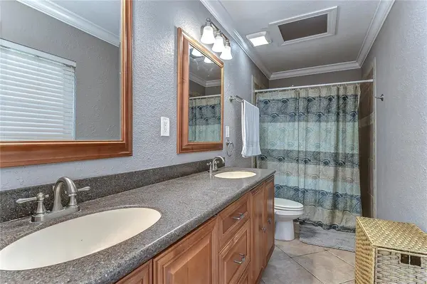 15304 Lazy Lake Pl, Tampa, FL 33624