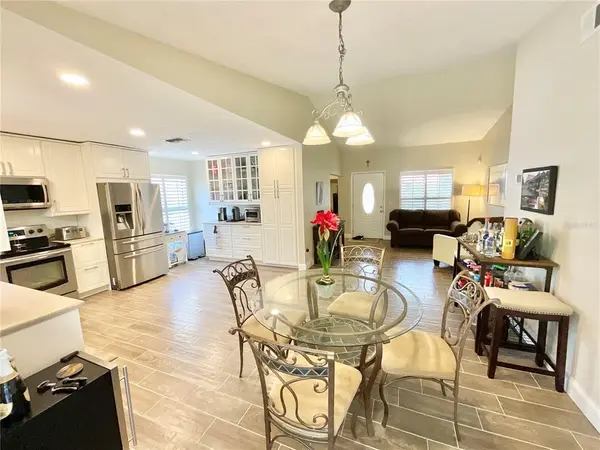 6806 S Sheridan Rd, Tampa, FL 33611