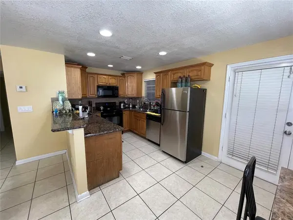 6903 N Howard Ave, Tampa, FL 33604