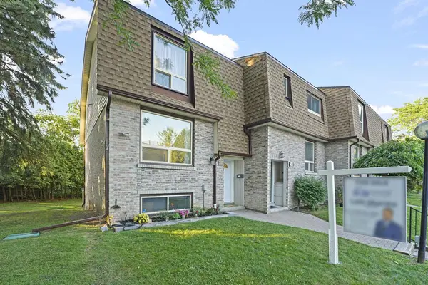 1400 Mary St N #20, Oshawa, ON L1G 7B6