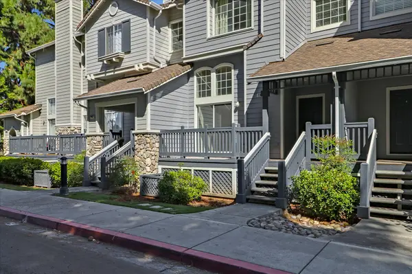 1144 Pointe Hope Lndg, San Jose, CA 95131