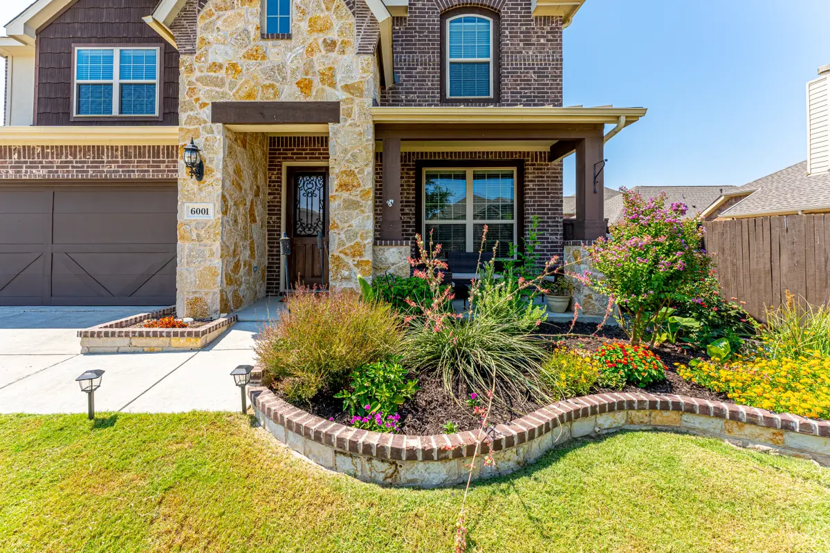 6001 Chatham Dr, Mckinney, TX 75071