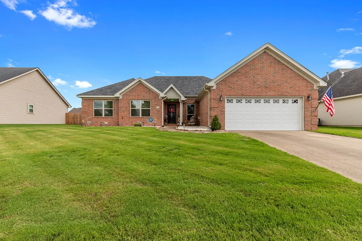 13517 Hansfield Cir, North Little Rock, AR 72117
