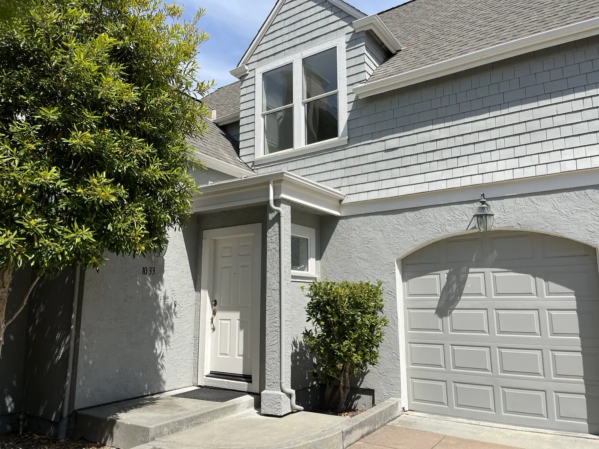 1033 Nobel Dr, Santa Cruz, CA 95060