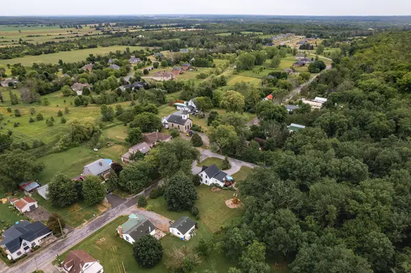 121 Barley Road Carrying Place, On K8n 4z1,