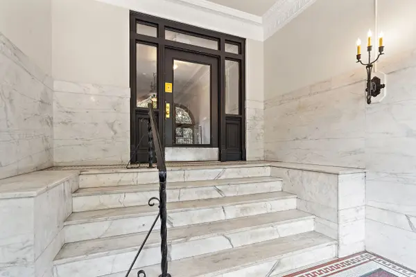 920 Hudson St #4d, Hoboken, NJ 07030