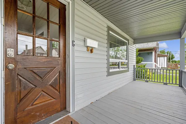 152 Young St, Welland, ON L3B 4C8