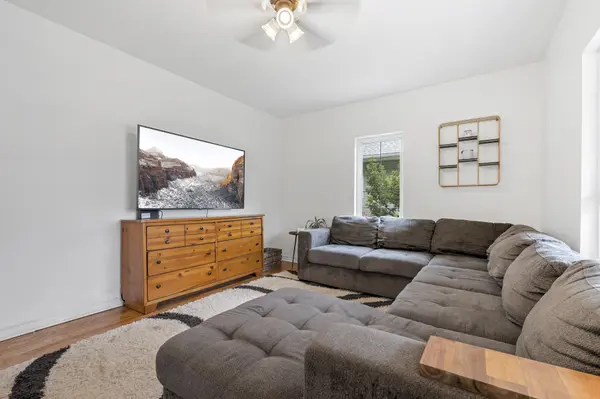152 Young St, Welland, ON L3B 4C8