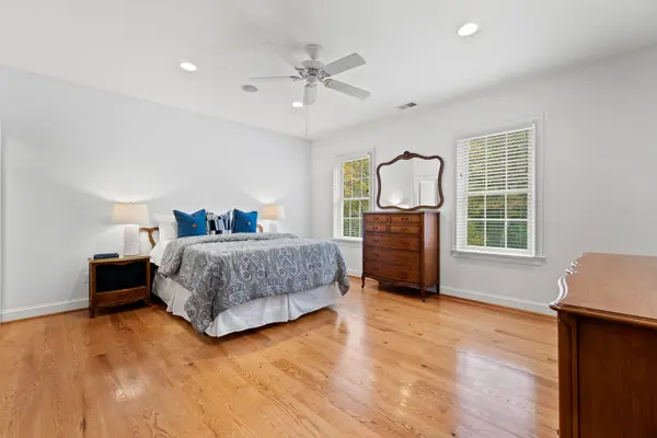 3317 Old Point Rd, Edgewater, MD 21037