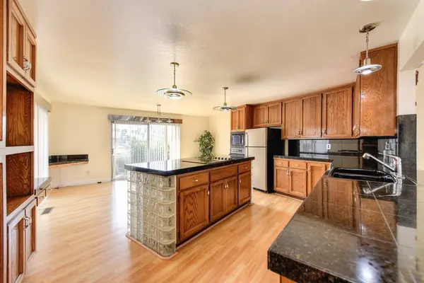 1560 Riverlake Rd, Discovery Bay, CA 94505