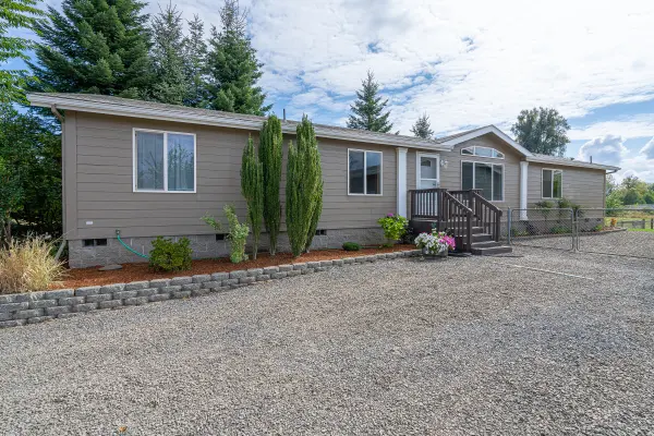19538 SE Grand Island Loop, Dayton, OR 97114