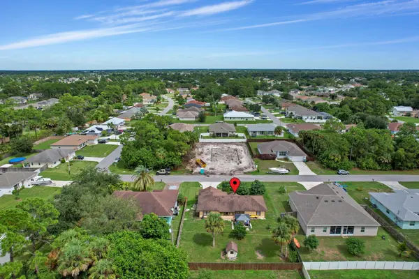 3818 SW Alice St, Port St Lucie, FL 34953