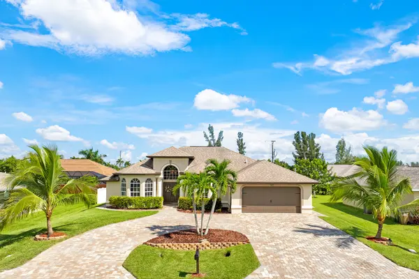 707 SW 13th Ter, Cape Coral, FL 33991
