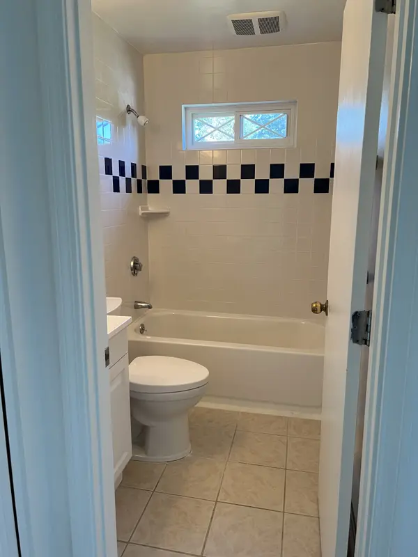 23 Fernview Ave, North Andover, MA 01845