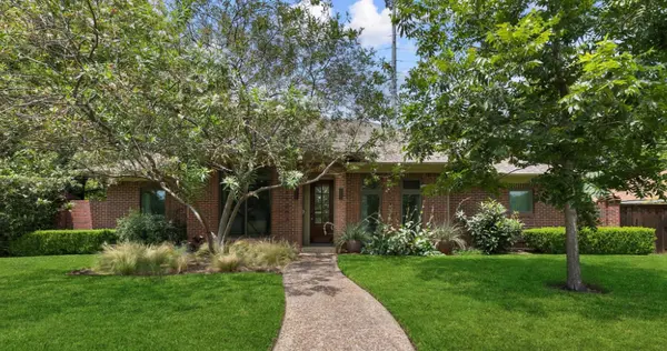11203 Bushire Dr, Dallas, TX 75229