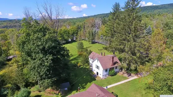 237 Goshen St, Jewett, NY 12444