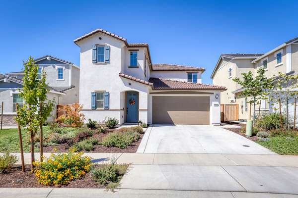 2049 Lanesborough St, Roseville, CA 95747