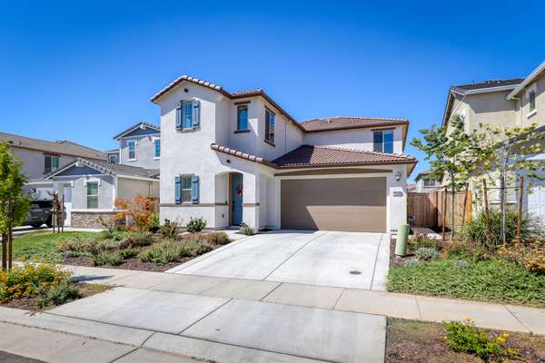 2049 Lanesborough St, Roseville, CA 95747
