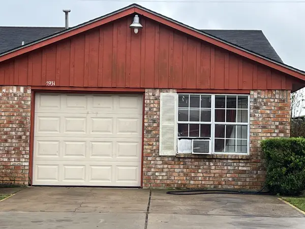 3931 Oakside Dr, Houston, TX 77053