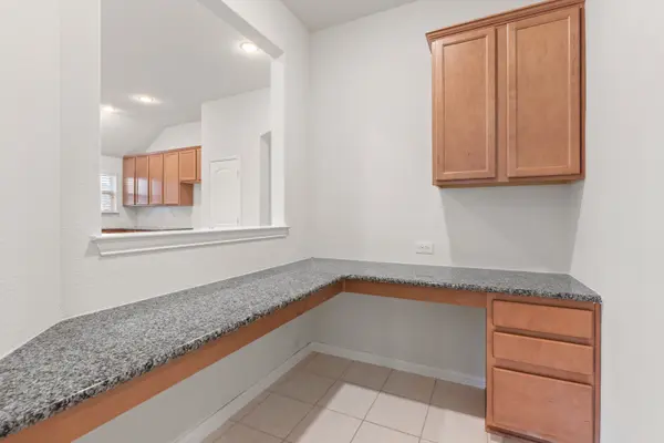 Silverhollow Dr, Fort Worth, TX 76137