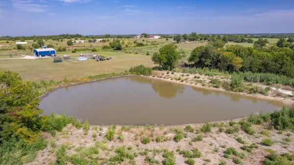 4088 County Road 1089, Celeste, TX 75423