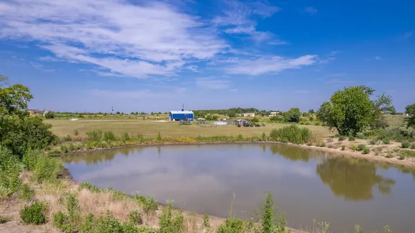 4088 County Road 1089, Celeste, TX 75423