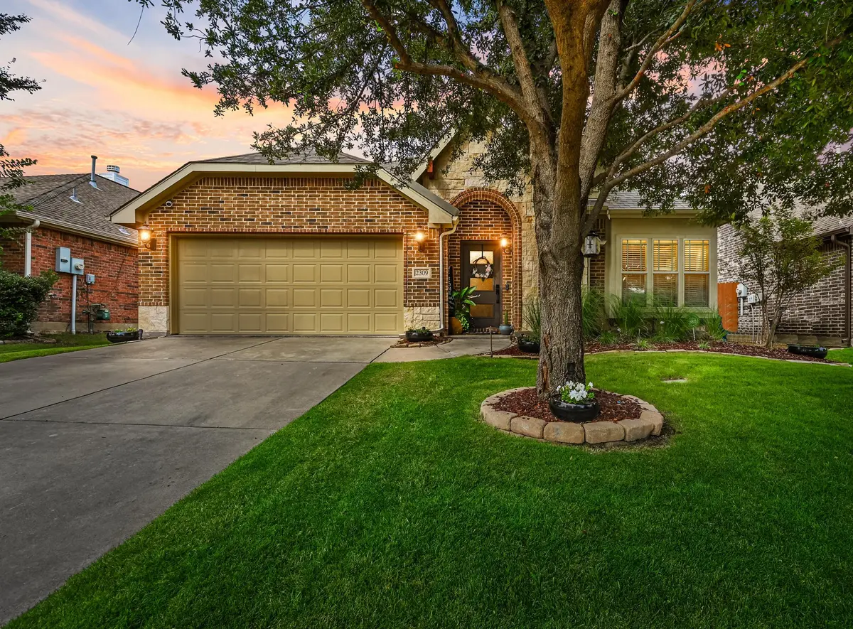 2309 Aurora Dr, Little Elm, TX 75068