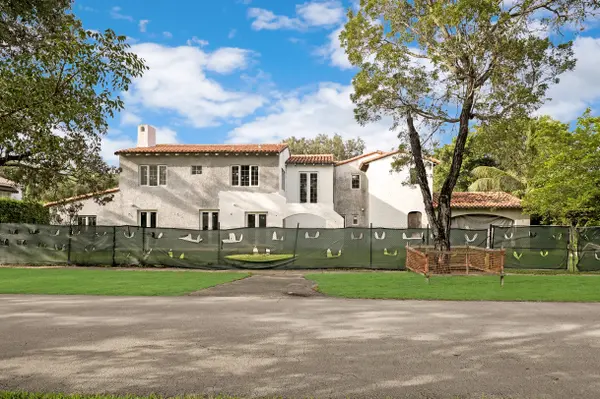 745 Minorca Ave, Coral Gables, FL 33134