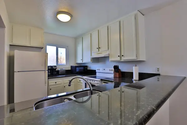 2836 47th St, San Diego, CA 92105
