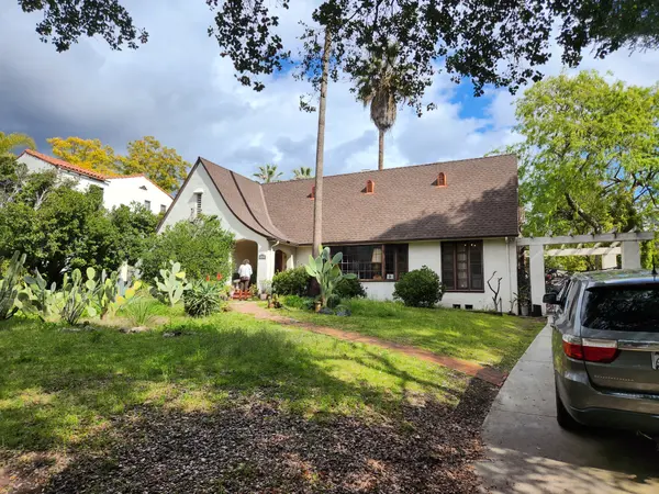 1424 N Michigan Ave, Pasadena, CA 91104