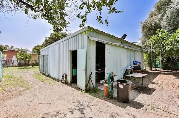 238 E Maple St, Ontario, CA 91761