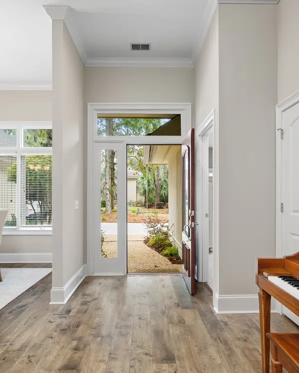 6 Angel Wing Dr, Hilton Head Island, SC 29926