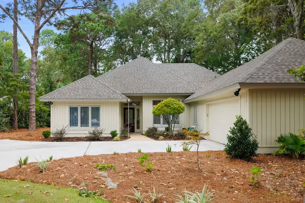 6 Angel Wing Dr, Hilton Head Island, SC 29926