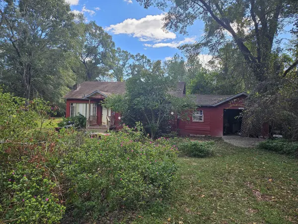1891 W Highway 4, Century, FL 32535
