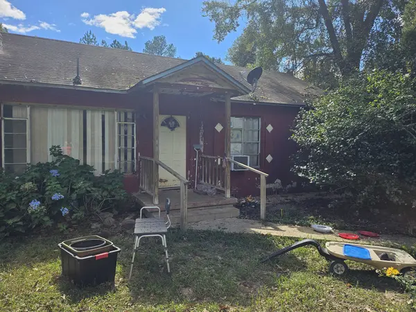1891 W Highway 4, Century, FL 32535