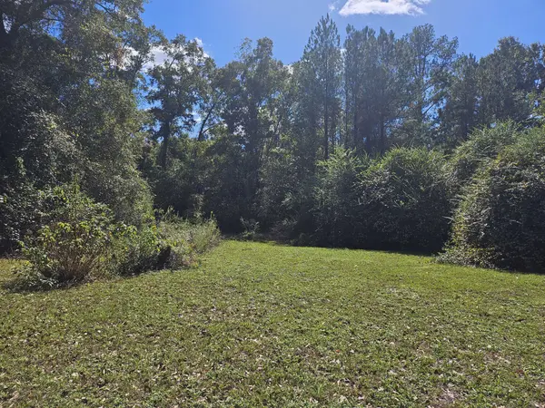 1891 W Highway 4, Century, FL 32535