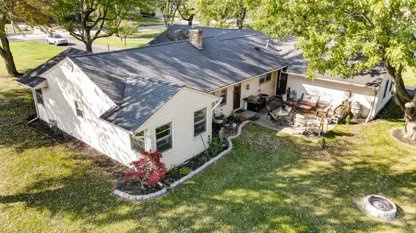 7090 Taywood Rd, Englewood, OH 45322