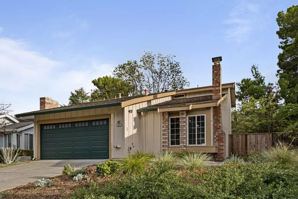 Martinez, CA 94553,261 Riverwood Cir