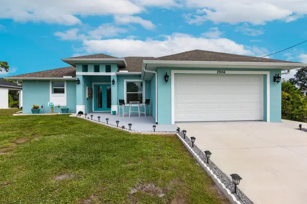 2906 9th St SW, Lehigh Acres, FL 33976