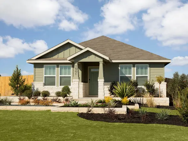 130 Greenspire Ln, Hutto, TX 78634