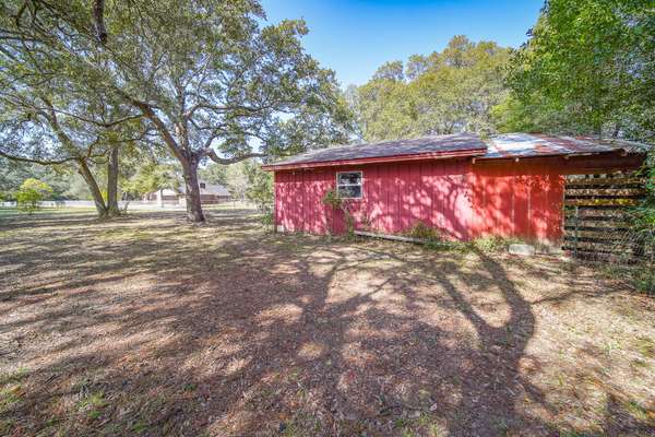 5772 Windham Rd, Milton, FL 32570