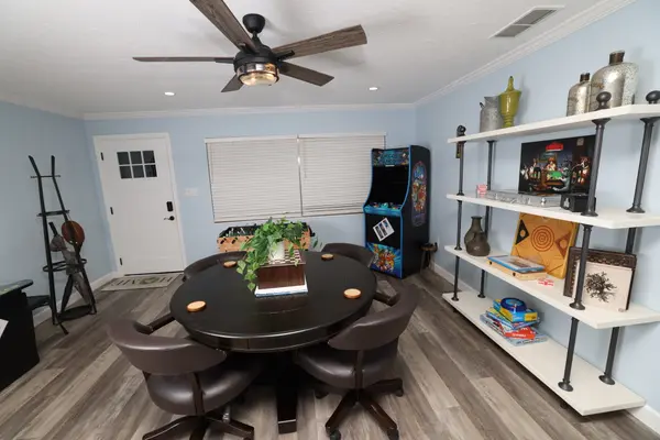 Sarasota, FL 34237
