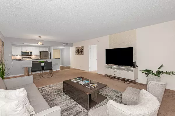 2500 Parkview Dr Unit# 510, Hallandale Beach (a11412972), 