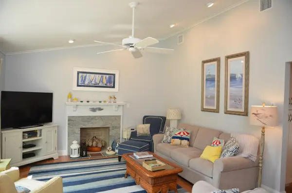 124 Meadow Ave, Bay Head, NJ 08742