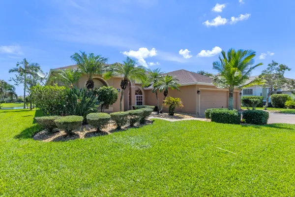 5084 Pinot St, Rockledge, FL 32955