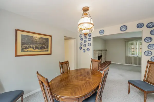 671 Doepke Ln, Cincinnati, OH 45231