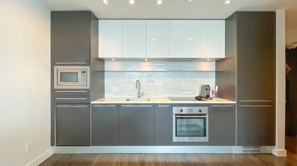 8131 Nunavut Ln #3009, Vancouver, BC V5X 0E2