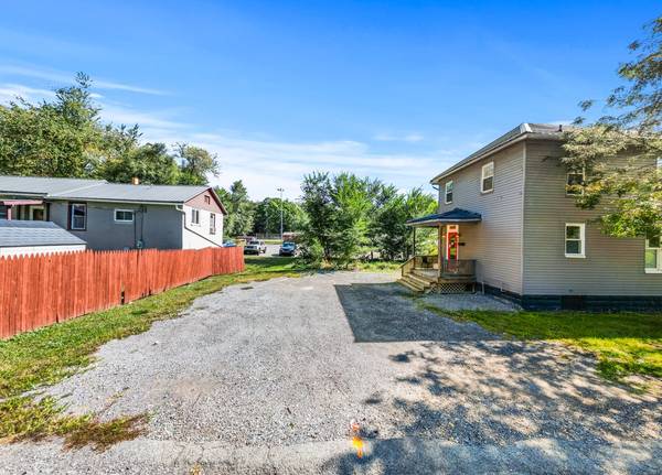 409 Taylor St, New Castle, PA 16101